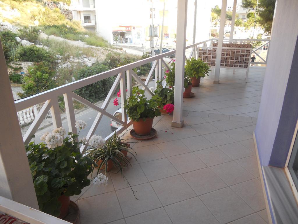Hotel Soan Sarandë Exterior foto
